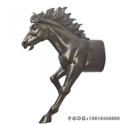 铜雕广场奔马