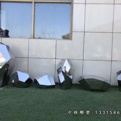 广场不锈钢景观石雕塑