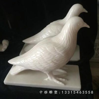 鸽子石雕动物