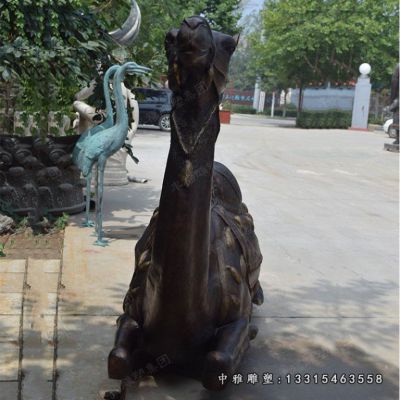 骆驼铜雕动物