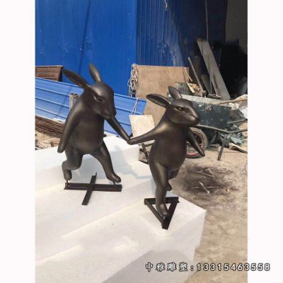 动物兔子铜雕