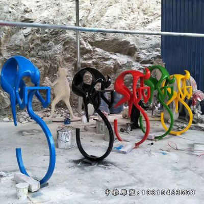 不锈钢彩绘骑行人物雕塑