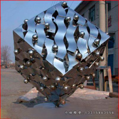 广场魔方不锈钢雕塑