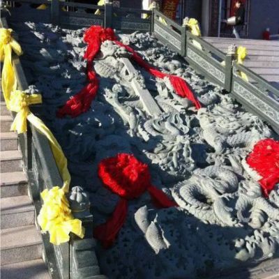 广场石浮雕雕塑