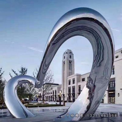 不锈钢爱心景观雕塑